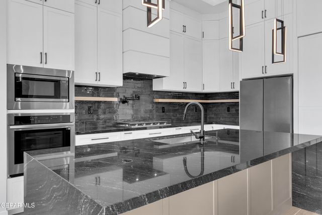 2701 BRADY Place, El Paso, TX 79935