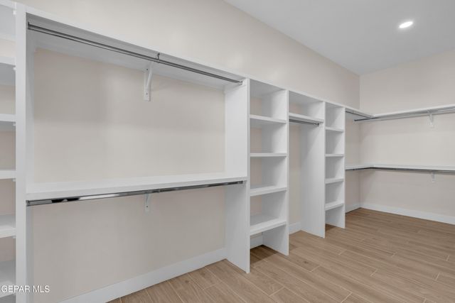 2701 BRADY Place, El Paso, TX 79935