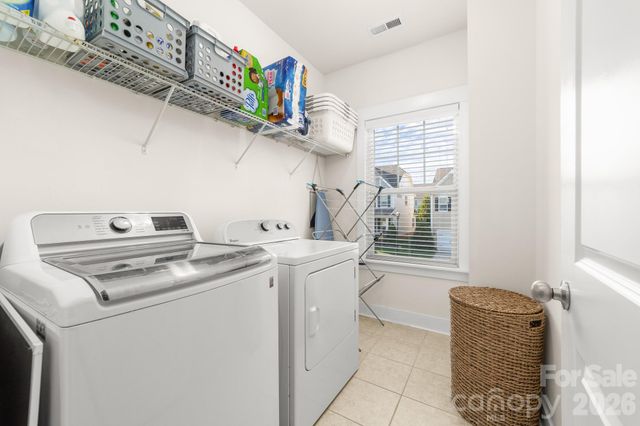 716 Lakeview Drive, Mcadenville, NC 28101