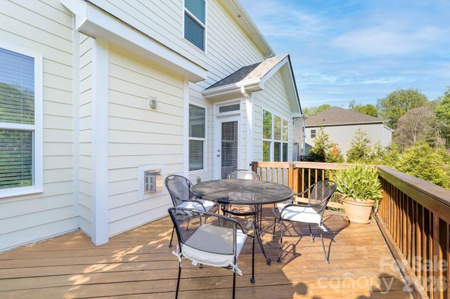 716 Lakeview Drive, Mcadenville, NC 28101