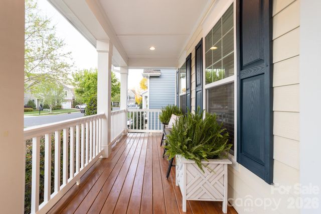 716 Lakeview Drive, Mcadenville, NC 28101