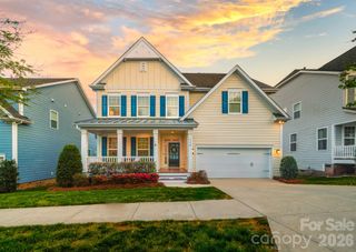 716 Lakeview Drive, Mcadenville, NC 28101