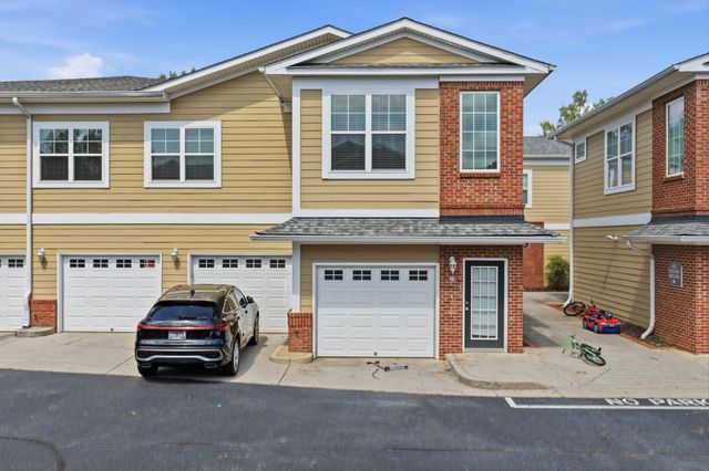 1201 Regency Court, Chattanooga, TN 37421