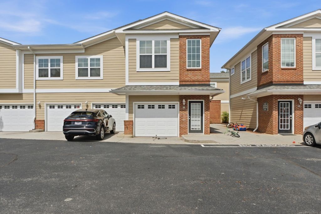 1201 Regency Court, Chattanooga, TN 37421