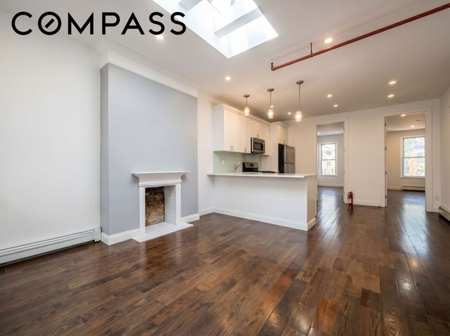 442 Quincy Street, New York City, NY 11221