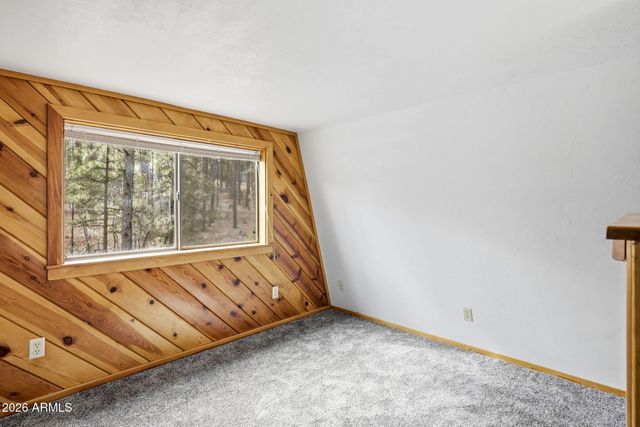 1041 E White Tail Drive, Show Low, AZ 85901