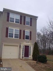7107 FINCH LN, Fredericksburg, VA 22407