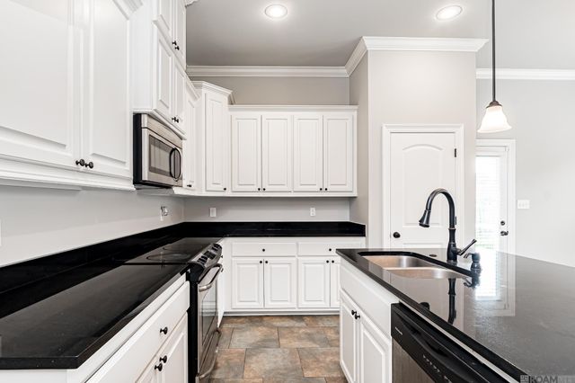 509 S Mandy Ave, Gonzales, LA 70737