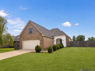 509 S Mandy Ave, Gonzales, LA 70737