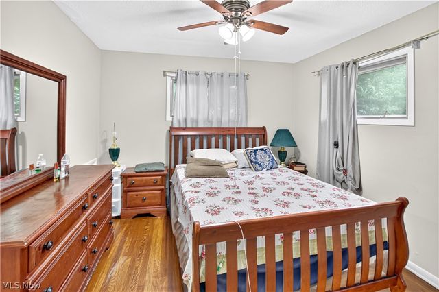 5984 Pearl Road, Parma Heights, OH 44130