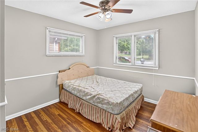 5984 Pearl Road, Parma Heights, OH 44130