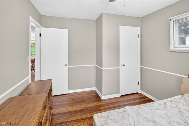 5984 Pearl Road, Parma Heights, OH 44130