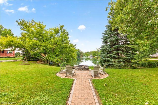 5984 Pearl Road, Parma Heights, OH 44130