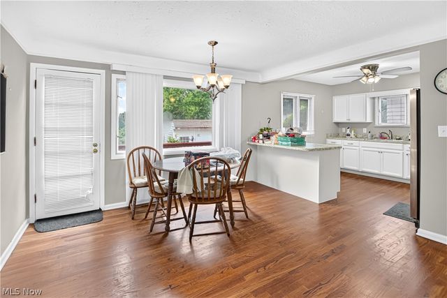 5984 Pearl Road, Parma Heights, OH 44130