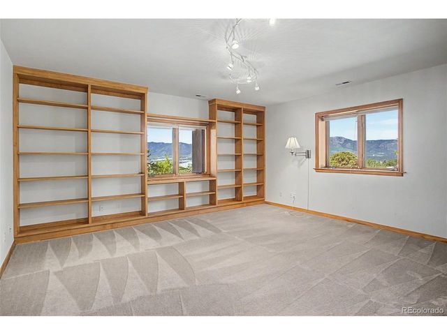 17260 Fairplay Dr, Monument, CO 80132
