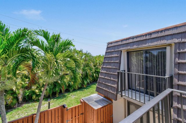 1918 19th Court, Jupiter, FL 33477