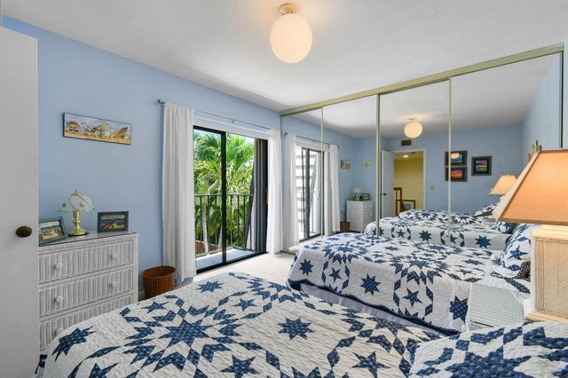 1918 19th Court, Jupiter, FL 33477