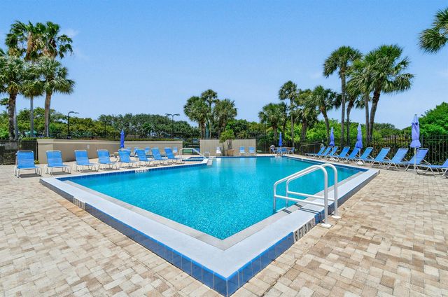 1918 19th Court, Jupiter, FL 33477