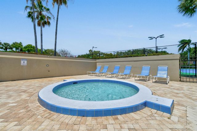 1918 19th Court, Jupiter, FL 33477