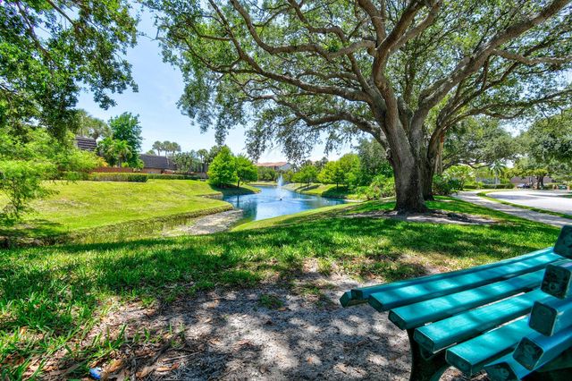 1918 19th Court, Jupiter, FL 33477