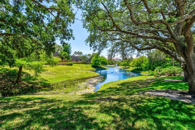 1918 19th Court, Jupiter, FL 33477