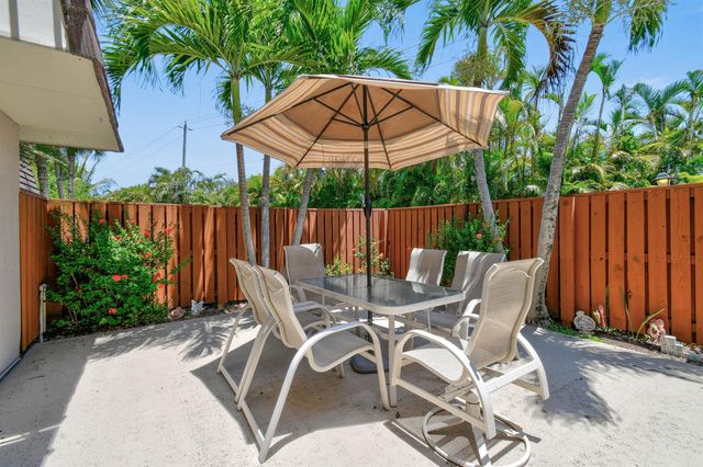 1918 19th Court, Jupiter, FL 33477