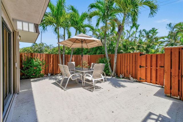 1918 19th Court, Jupiter, FL 33477