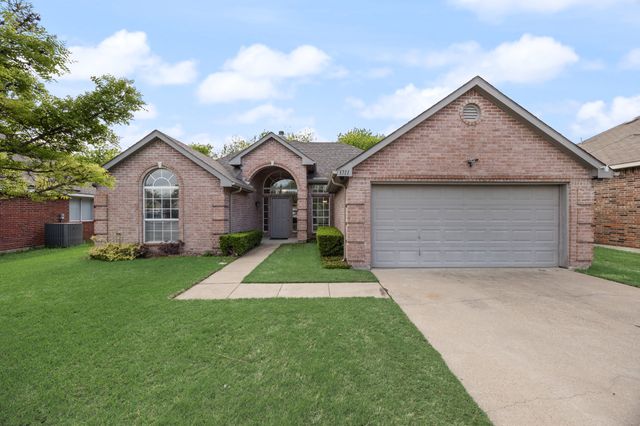 3711 Sycamore Lane, Rockwall, TX 75032