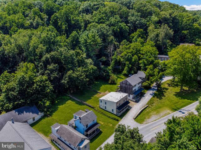 58-60 IRISH LN, Coatesville, PA 19320