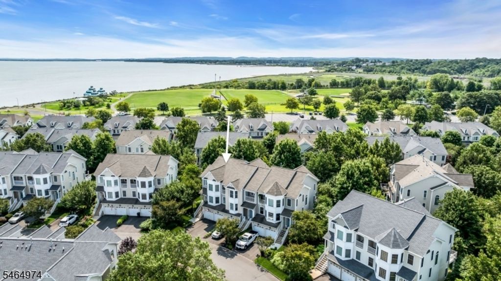 9 S Shore Dr, South Amboy City, NJ 08879 — exterior