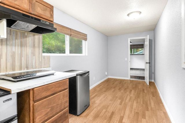 9913 Alba Road, Ben Lomond, CA 95005