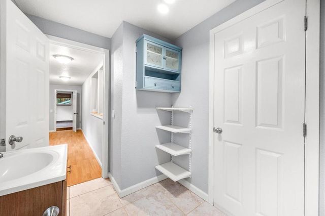 9913 Alba Road, Ben Lomond, CA 95005