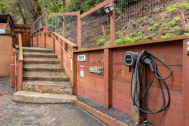 9913 Alba Road, Ben Lomond, CA 95005