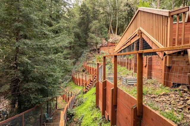 9913 Alba Road, Ben Lomond, CA 95005