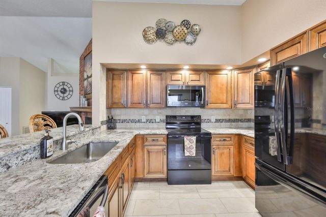 9275 133RD STREET, Seminole, FL 33776