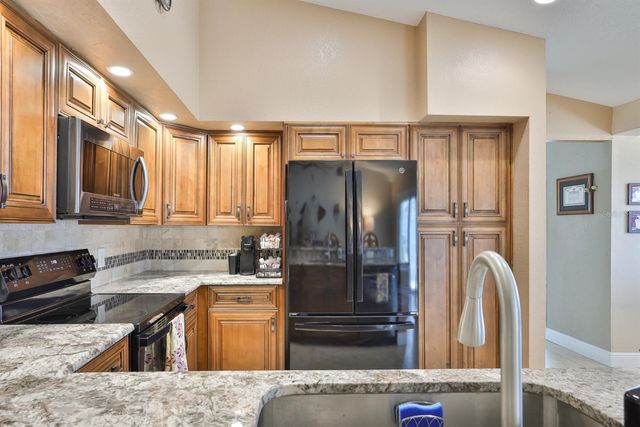 9275 133RD STREET, Seminole, FL 33776