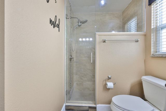 9275 133RD STREET, Seminole, FL 33776