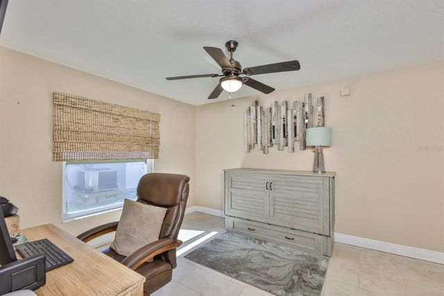 9275 133RD STREET, Seminole, FL 33776