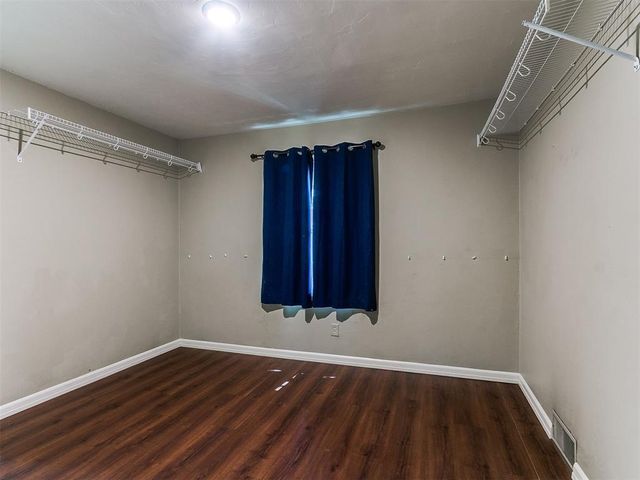 2463 NW 42nd Street, Oklahoma City, OK 73112