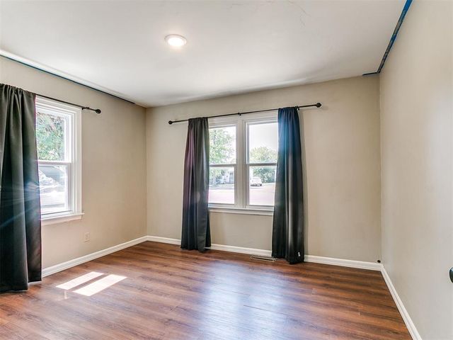 2463 NW 42nd Street, Oklahoma City, OK 73112