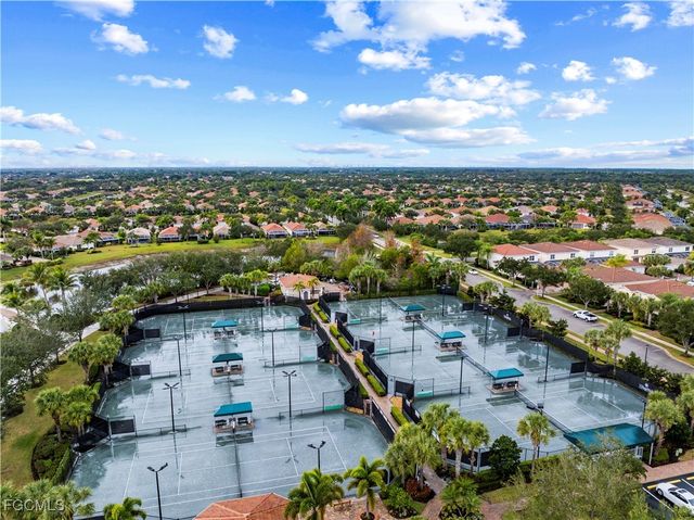 15382 Queen Angel WAY, Bonita Springs, FL 34135