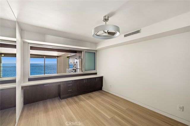 609 Sleepy Hollow Lane 18, Laguna Beach, CA 92651
