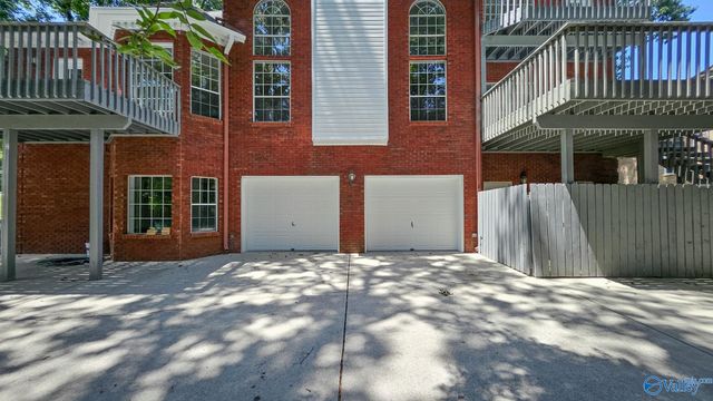 155 Heritage Lane, Madison, AL 35758