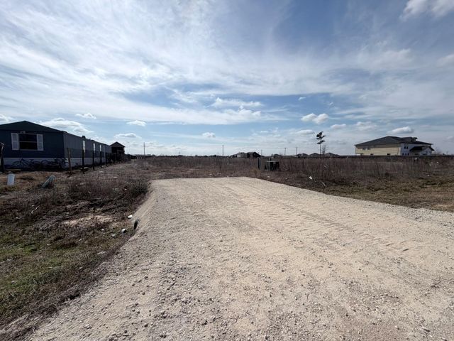 2330 Road 5838, Cleveland, TX 77327