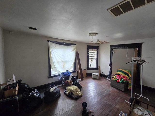 2622 W Vine STREET, Milwaukee, WI 53205
