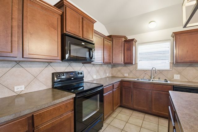 3037 Winding Meadow Trail, Princeton, TX 75407