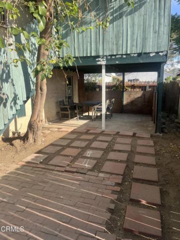 7832 Forsythe Street, Sunland, CA 91040