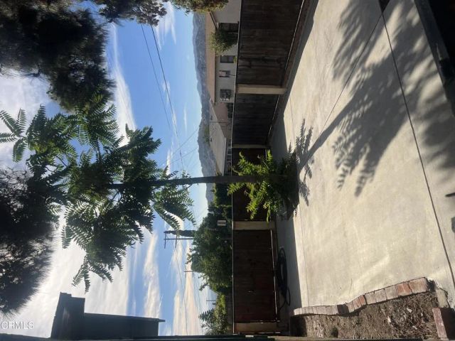 7832 Forsythe Street, Sunland, CA 91040