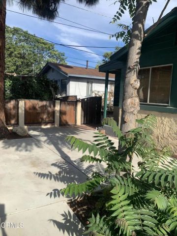 7832 Forsythe Street, Sunland, CA 91040