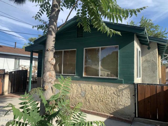 7832 Forsythe Street, Sunland, CA 91040
